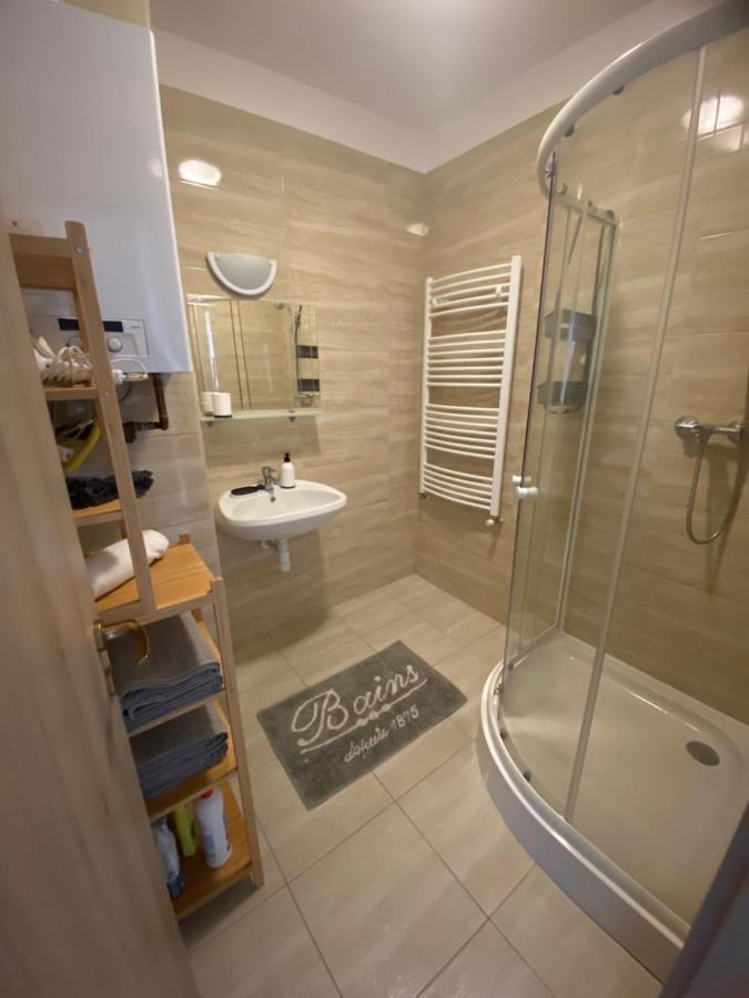 Апартаменты Lexi Family Apartman Хайдусобосло Экстерьер фото